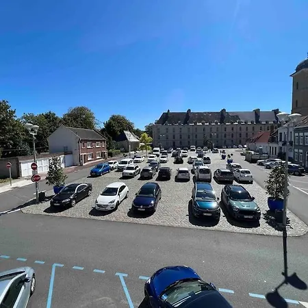La Maison Du Bastion - Gravelines Centre Exterior photo